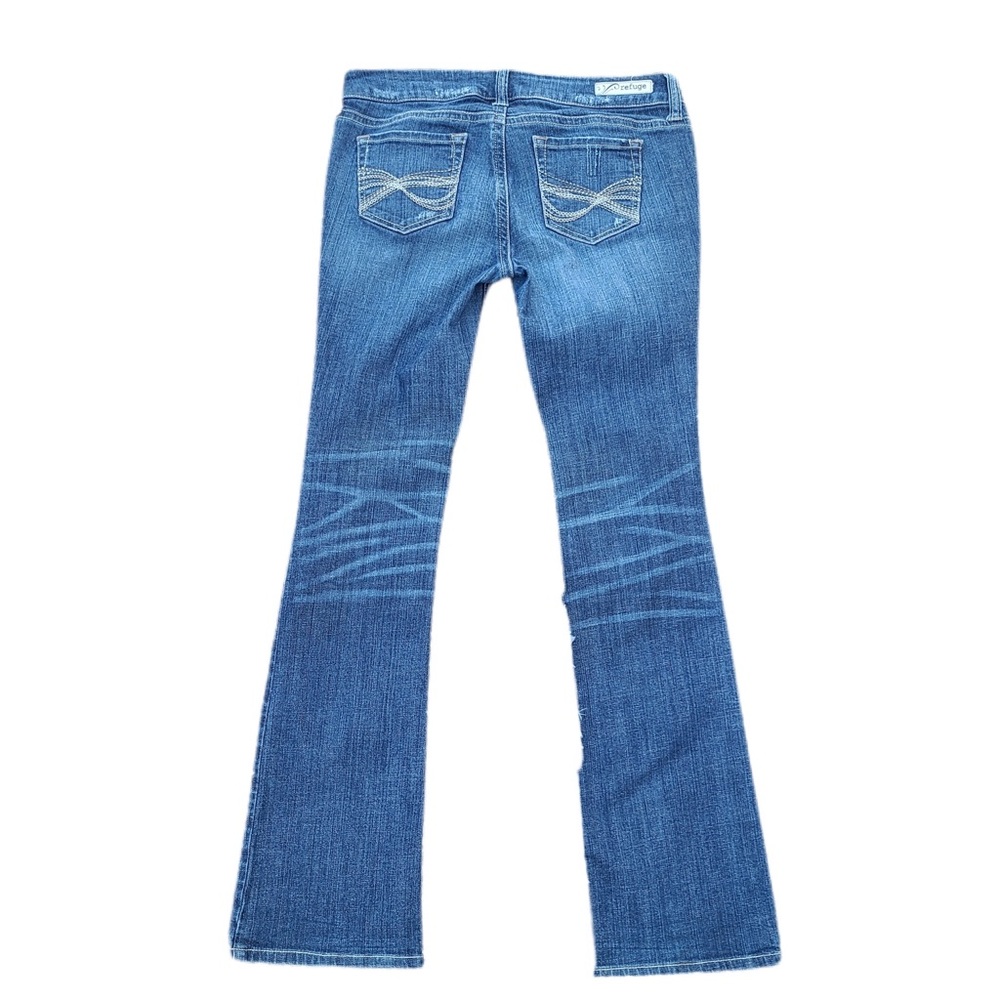 Women REFUGE RUNWAY Everyday Boot Distressed Jeans - Picture 4 of 8